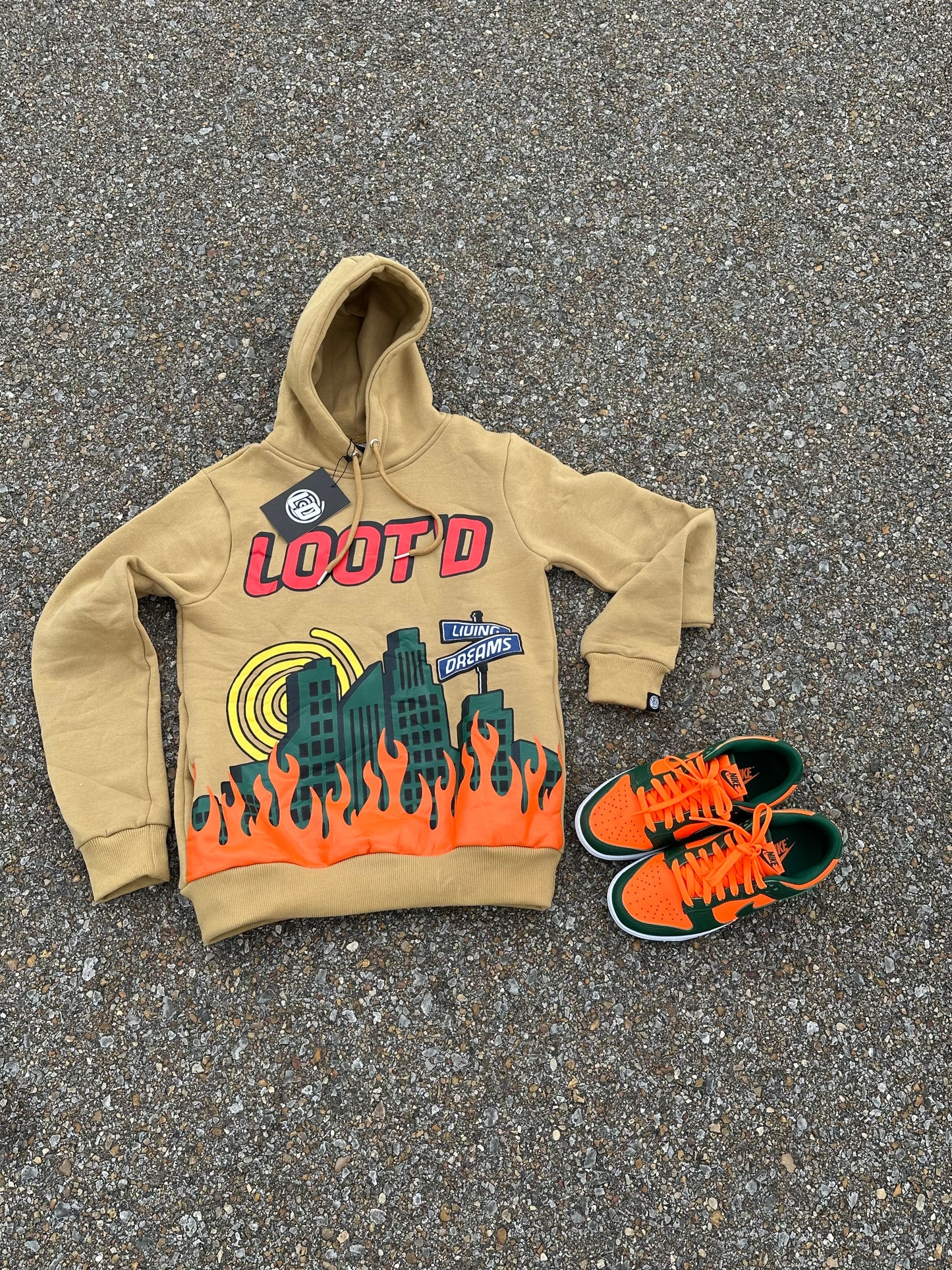 FLAMIN’ CITY HOODIE 🔥